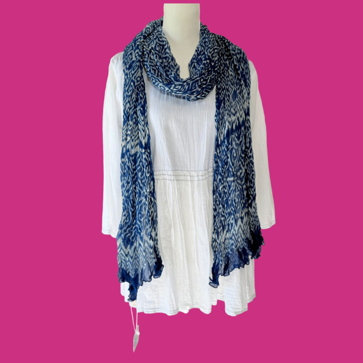 Handcrafted Harmony Stole